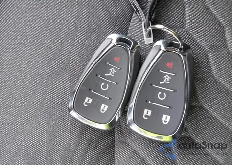 2019 Chevrolet Equinox Lt из США, поврежденный, VIN 2GNAXVEX6K6209652